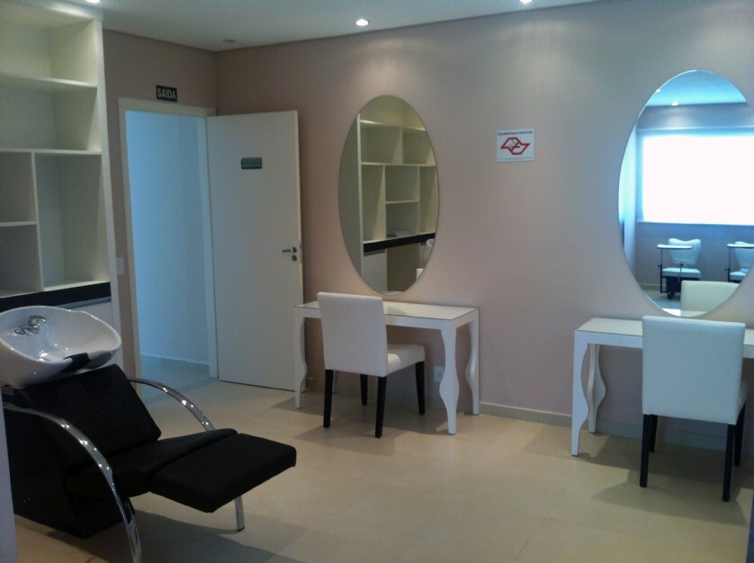 First Class Mbigucci Premium